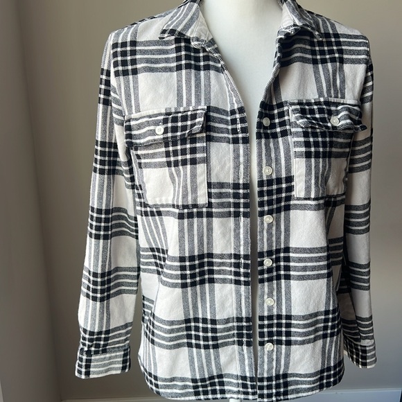 Forever 21 Flannel Shirt - Picture 3 of 13